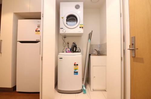 Apartamento Urban Eden - Pets, Parking, Balcony, Chapel St 260m