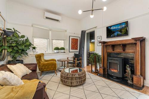 Cosy Apartment On Vincent Gardens Near Restaurants