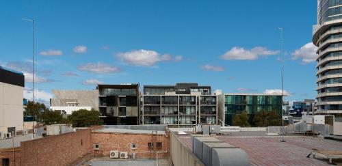 Stylish Port Melbourne Apartment