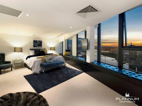 Platinum Apartments At The Victoria Rooftop Penthouse