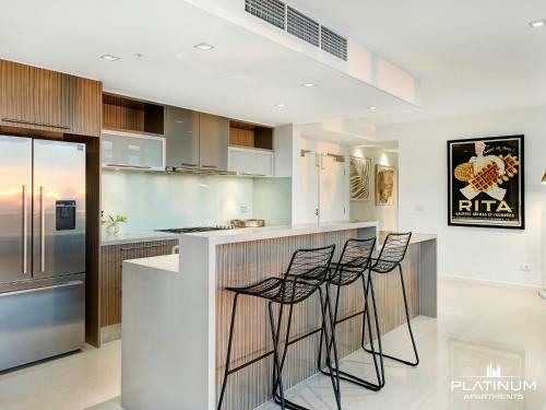 Platinum Apartments At The Victoria Rooftop Penthouse