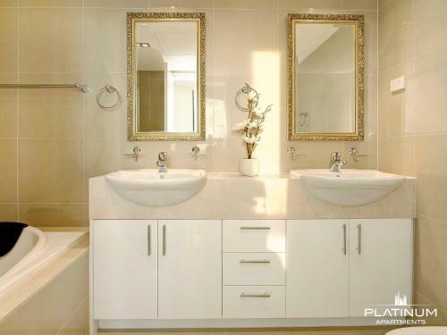 Platinum Apartments At The Victoria Rooftop Penthouse