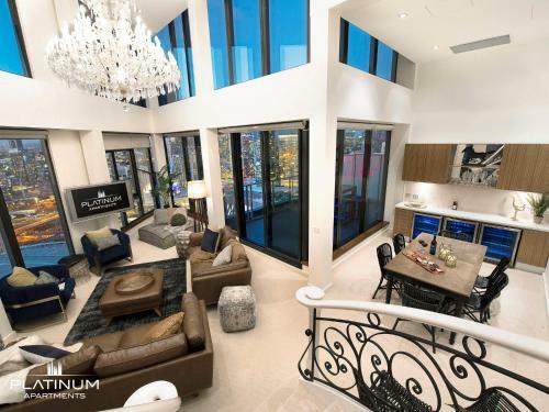 Platinum Apartments At The Victoria Rooftop Penthouse