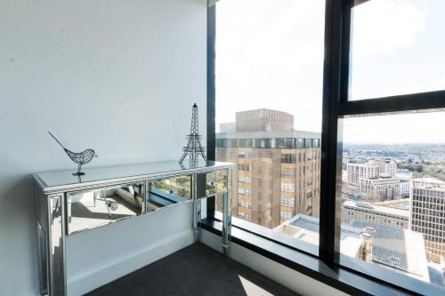 Apartamento Owen � Soaring City Views Central Location