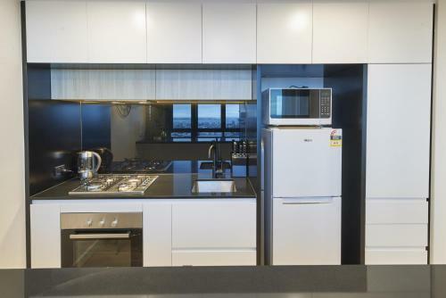 Mega Style Apartments Southbank Crown