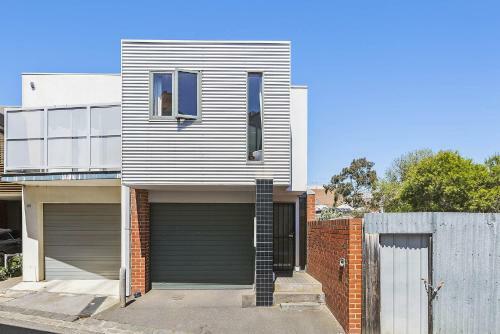 Boutique Stays - Curran Terrace