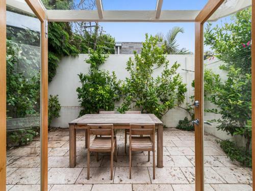 Apartamento Fawkners Nest-hosted By:l'abode Accommodation