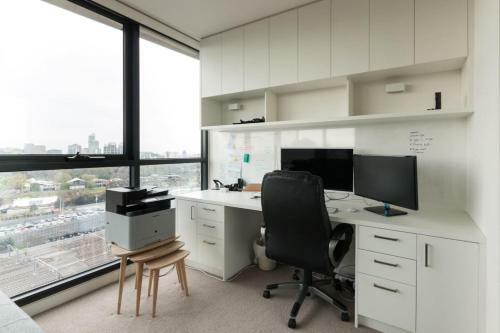 Apartamento Laurent Balcony Views Steps From Laneway Vibes