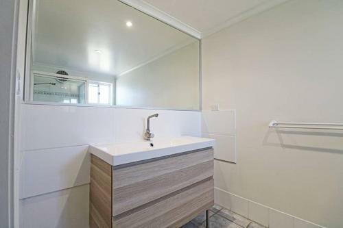 Waterview 8 Luxury Apartment