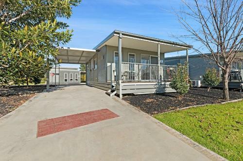 Hotel Moama Waters