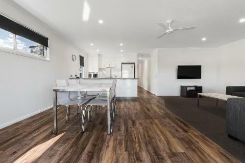 Hotel Moama Waters