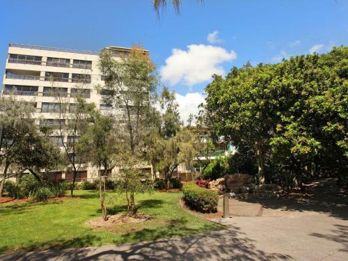 Parkyn Place 7 - Three Bedroom Oceanview Apartment On Mooloolaba Spit