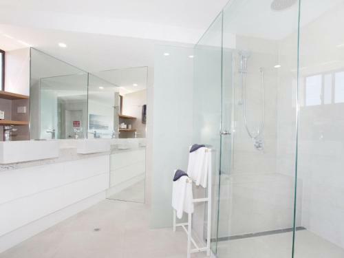 Parkyn Place 7 - Three Bedroom Oceanview Apartment On Mooloolaba Spit