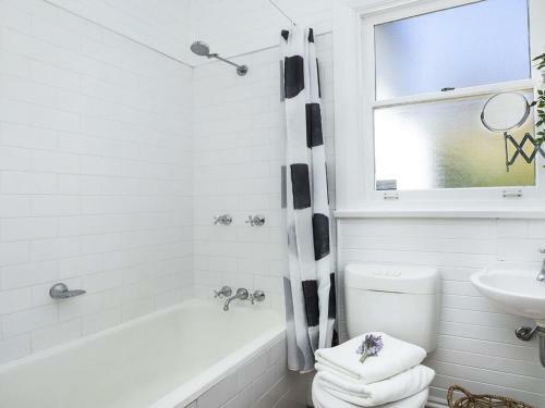 Bourne Cottage - Perfect For All Seasons