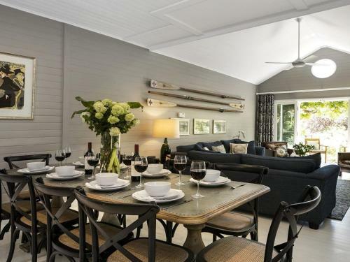 Bourne Cottage - Perfect For All Seasons