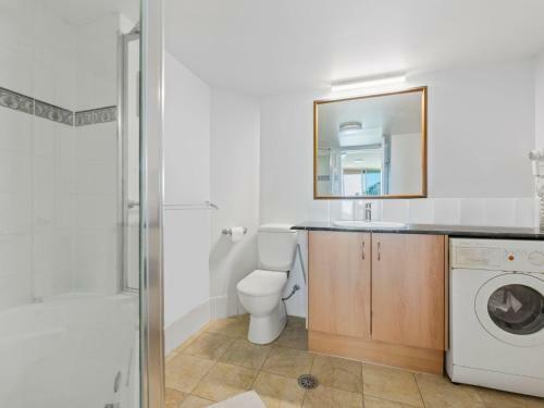 Landmark 10143 - Studio Apartment On Mooloolaba Esplanade, Steps From Mooloolaba Beach!