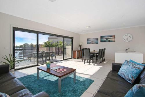 Cypress Townhouse 23 - Suite