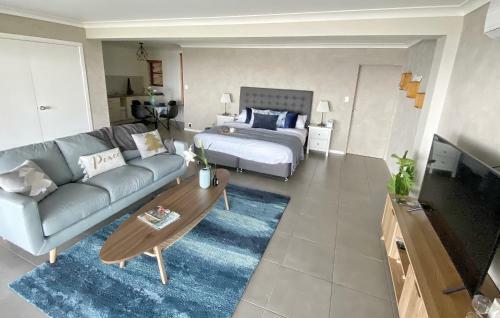 Bed & Breakfast The Silvermoon Villa-private Villa