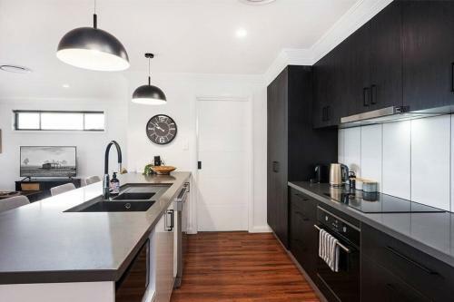 Campanile House By Your Innkeeper Mudgee