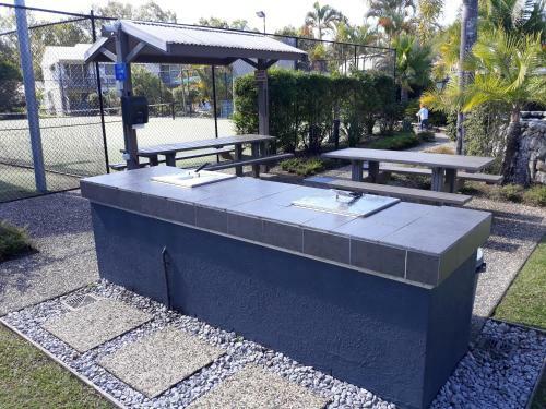 Immaculate 1 Bedroom Resort Holiday Unit Near Noosa River
