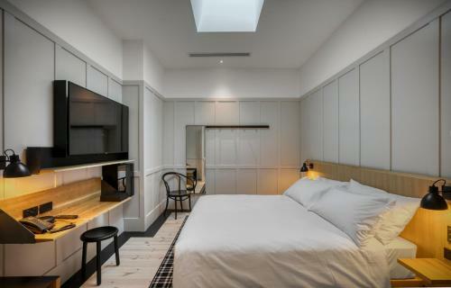 Farmers Home Hotel