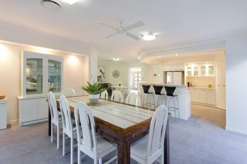 Shorehaven Drive 193