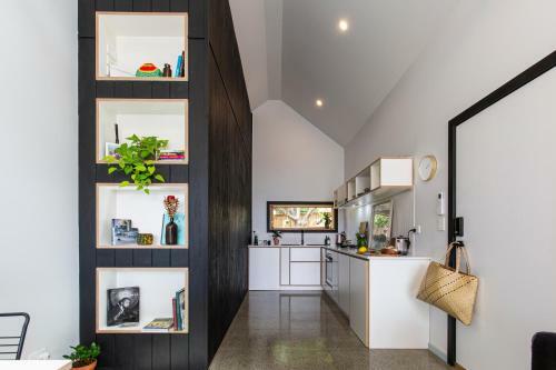 Villa Nowra Studio Barn