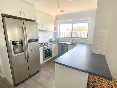 Modern Majestic - Everything You Need - Private Location
