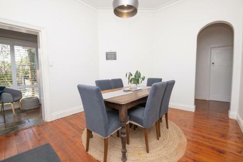 Villa Dora Street Central, Cosy & Convenient