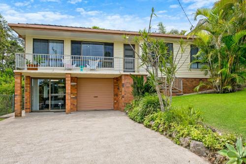 Number One - Tranquility, Views, Walk To Beach