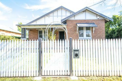 Villa Gardiner Cottage Stylish & Elegant Walk To Cbd