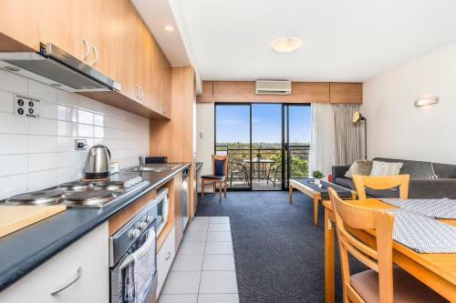 Apartamento 508 Stupendous Sunsets & Views