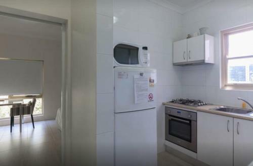 Apartamento M102 Studio Gem In West Perth Free Tranzit Zone