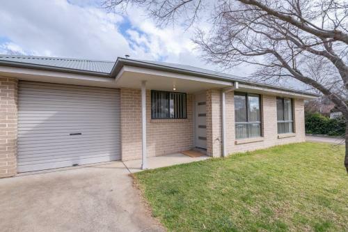 Wonderful Windred Modern, Comfy, Quiet