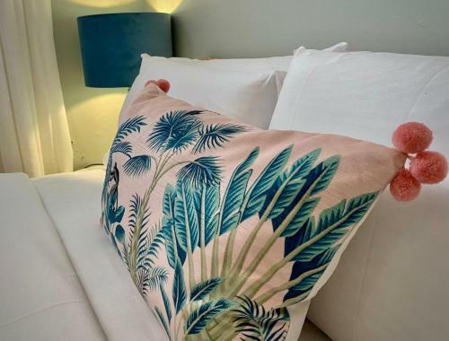 La Mia Casa 159 - Cbd - The Entertainer