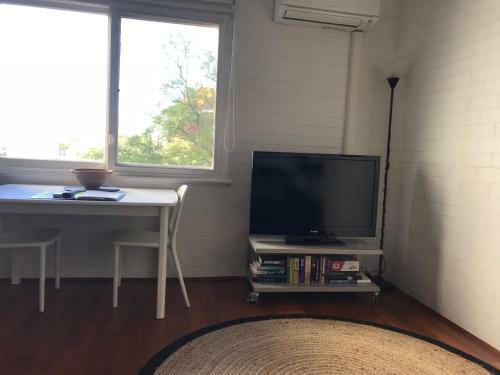 M106 Holiday Apartment In The City