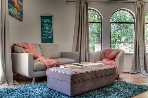 Villa Seventh Heaven Vibrant Restful Pad Maylands/mt Lawley Side