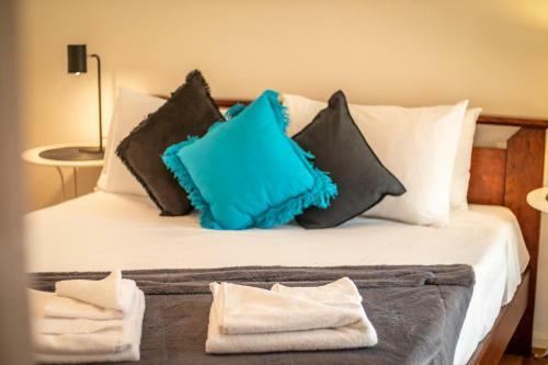 Villa Seventh Heaven Vibrant Restful Pad Maylands/mt Lawley Side
