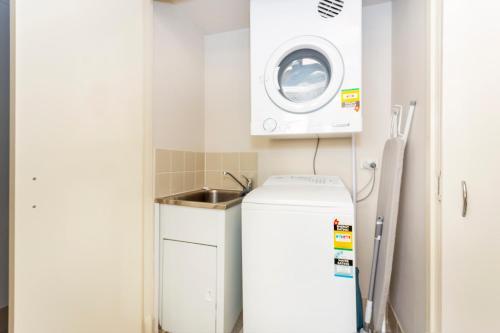 Nesuto Mounts Bay Apartment - Executive Escapes