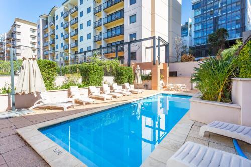 Nesuto Mounts Bay Apartment - Executive Escapes
