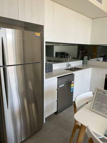 Apartamento Stylish River City Views, Parking, Wifi, Netflix