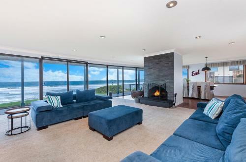 Iluka - Perched On East Beach