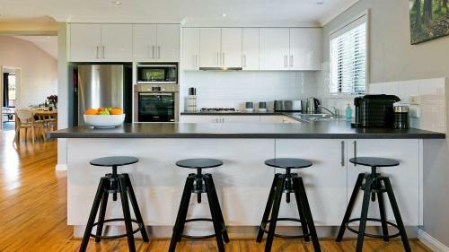 Rosella House Robertson - A Tranquil Highlands Escape