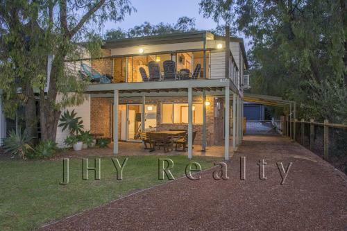 Villa Coastal Cottage