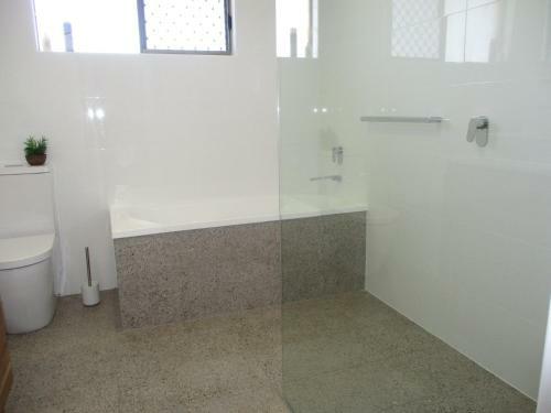 Upstairs And Downstairs - 81 Denman Camp Rd