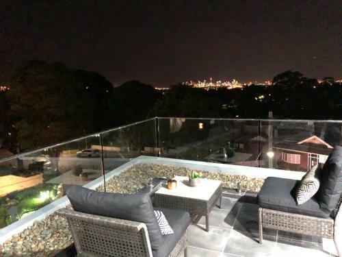 Benalong Apartment - At Gladesville