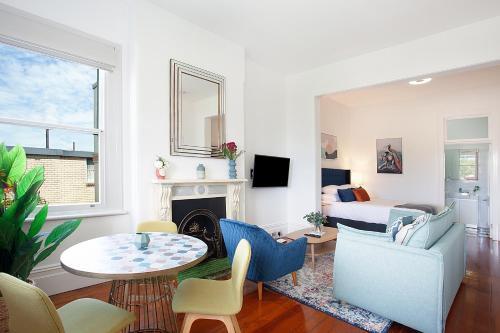 Apartamento Spacious Studio With Balcony In Inner-city Glebe