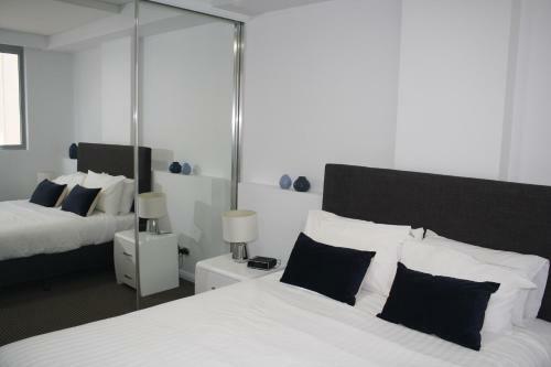 North Sydney Wyndel Apartments