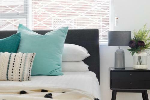 Charming Parkside Apartment In Quiet Area