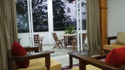 Tea Hills Bungalow